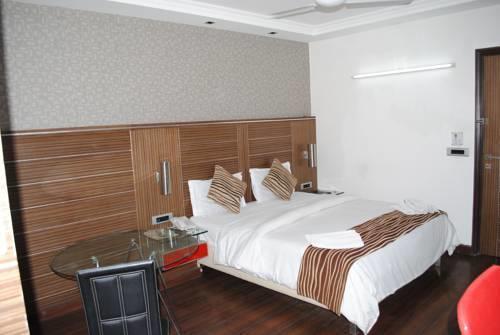 Hotel Metro Continental Delhi  Rum bild